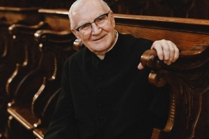 ksiądz Edward Staniek